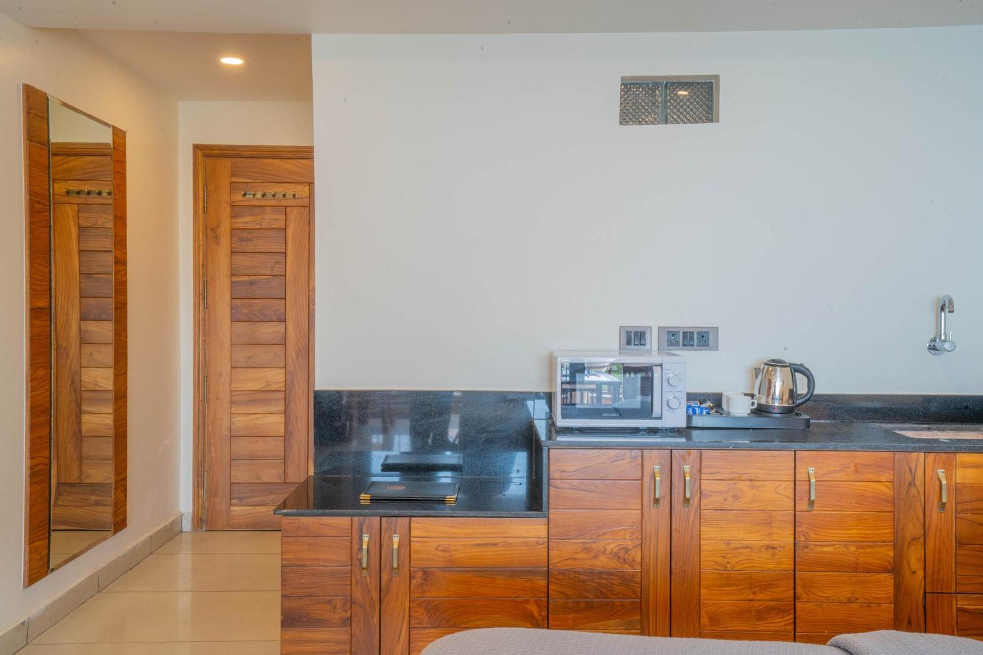 Perfectstayz Mokshada Suites Mussoorie Esterno foto